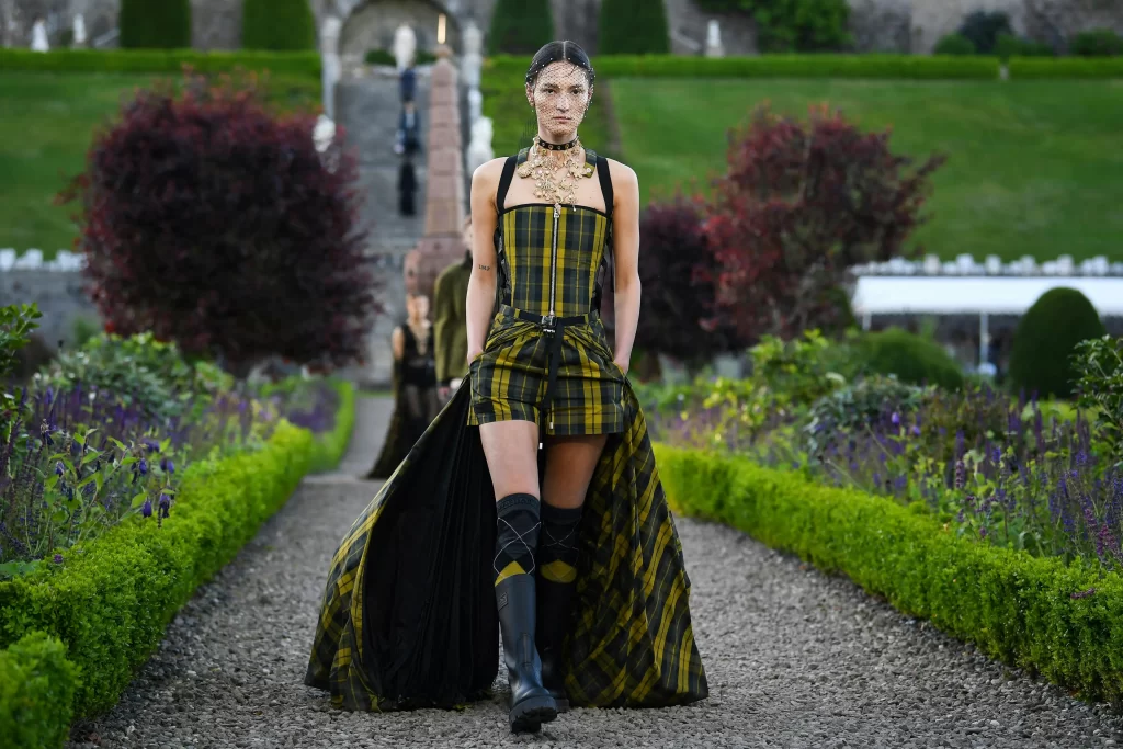 Dior